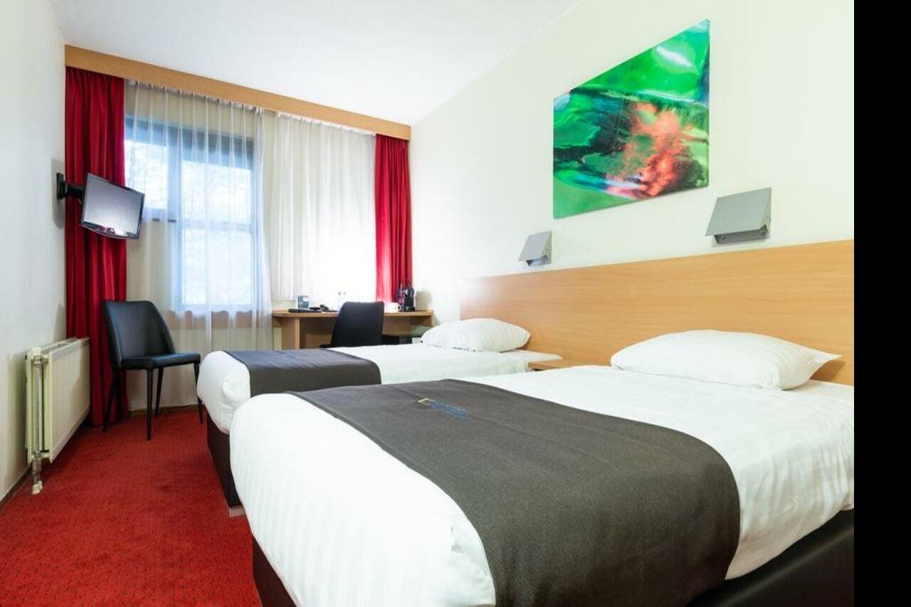 Bastion Hotel 3*